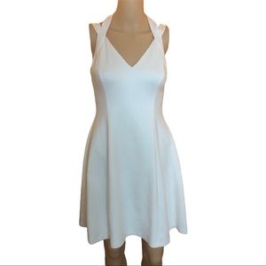 ⭐️Guess creamy dress!⭐️